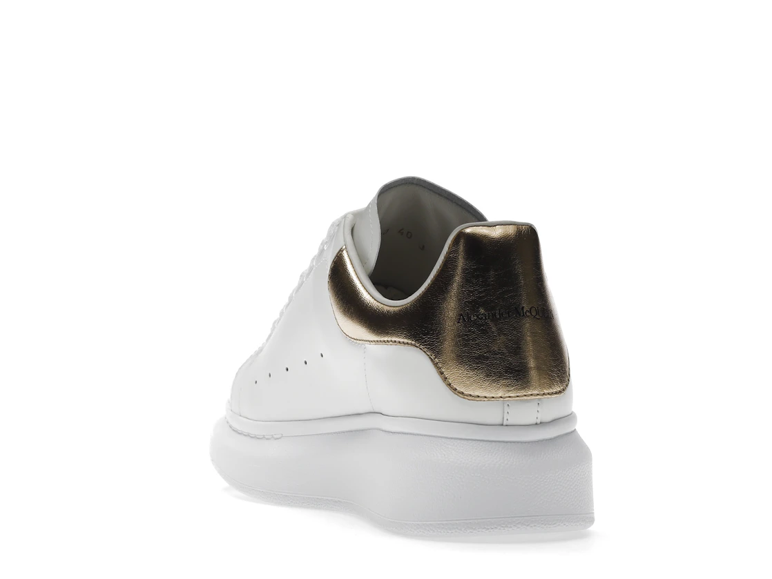 Vue 26 de Alexander McQueen Oversized Light Gold 