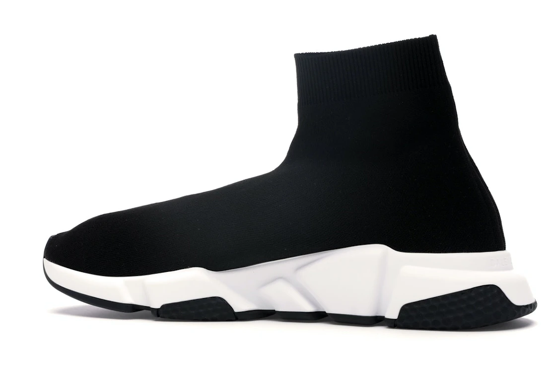 Vue 21 de Balenciaga Speed Graffiti Trainers Black White