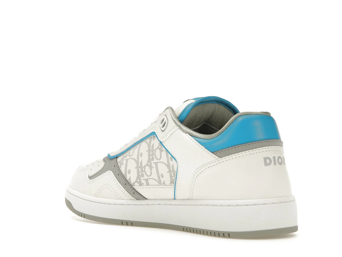 Vue 24 de Dior B27 Low White Light Blue
