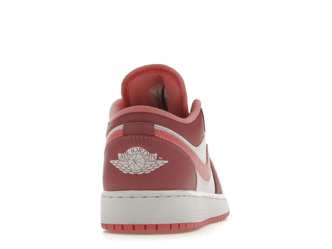 Vue 29 de Jordan 1 Low Desert Berry (GS)