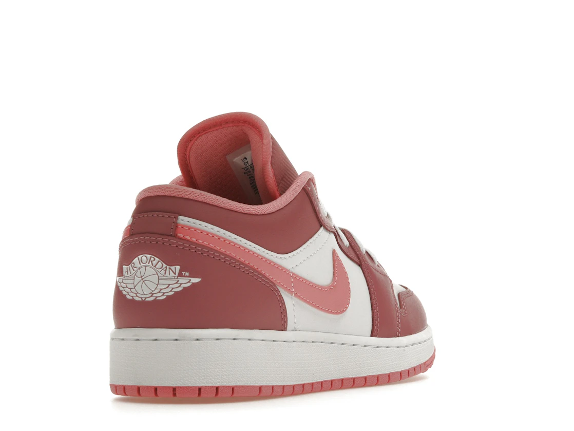 Vue 31 de Jordan 1 Low Desert Berry (GS)