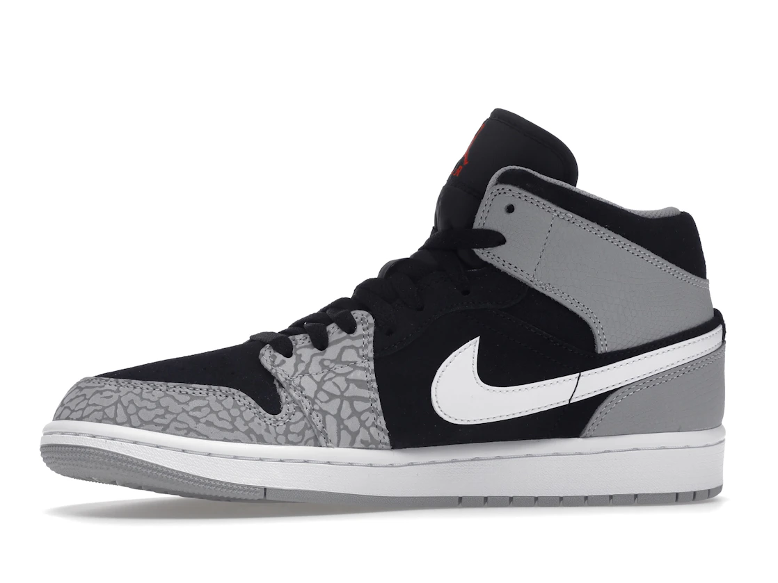 Vue 18 de Jordan 1 Mid SE Elephant Print