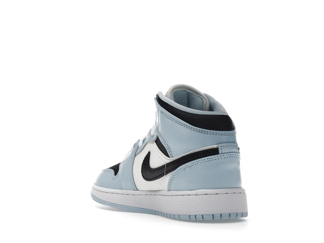 Vue 25 de Jordan 1 Mid Ice Blue (2022) (GS)
