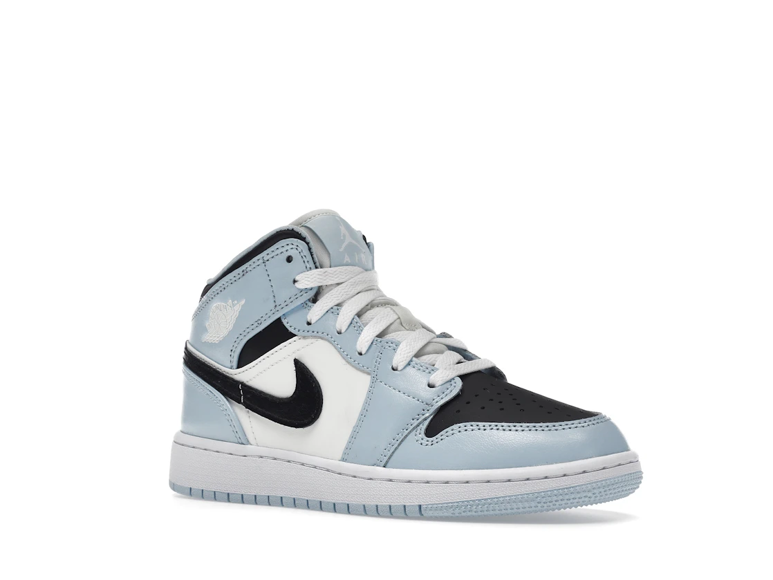 Vue 5 de Jordan 1 Mid Ice Blue (2022) (GS)