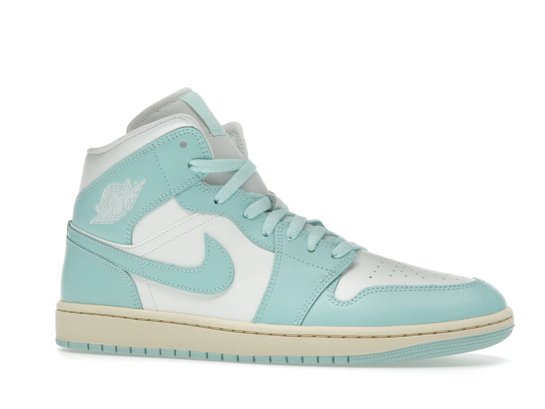 Vue 3 de Jordan 1 Mid Light Dew 