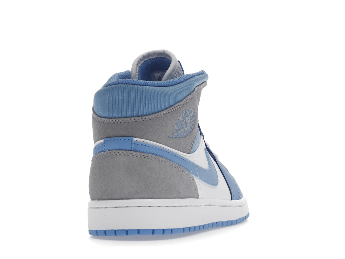 Vue 30 de Jordan 1 Mid University Blue Grey