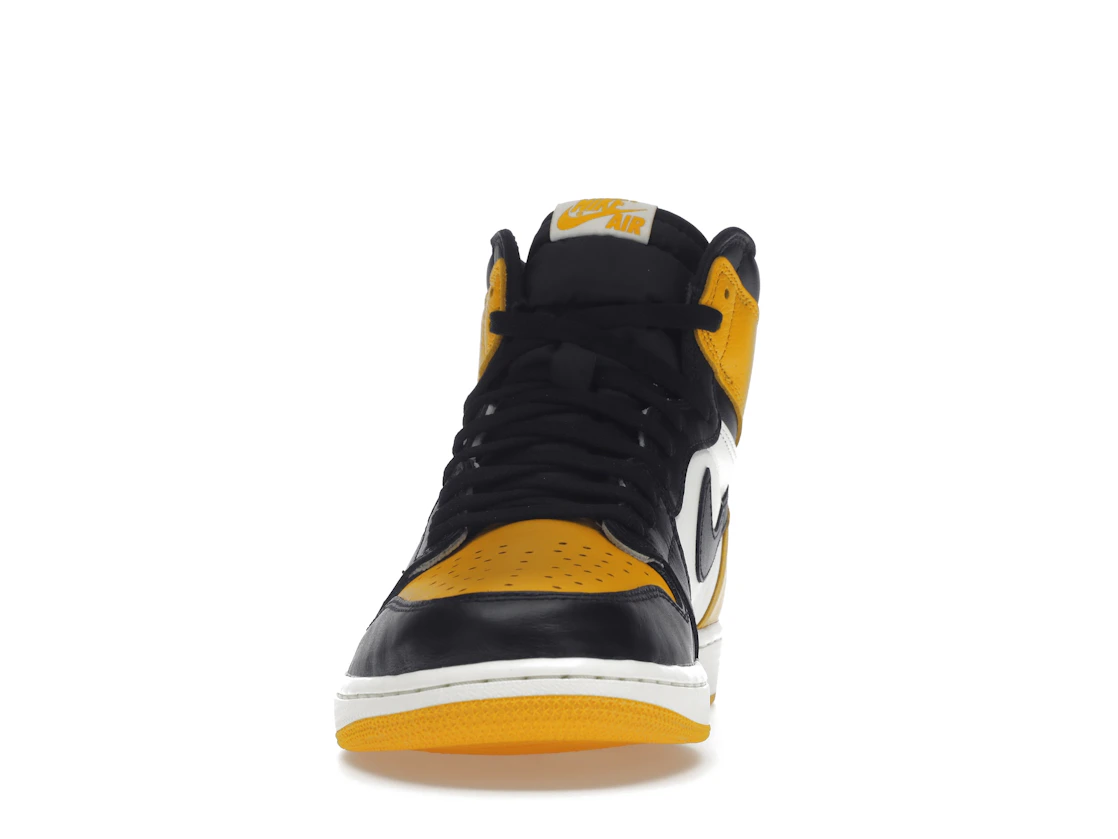Vue 11 de Jordan 1 Retro High OG Taxi