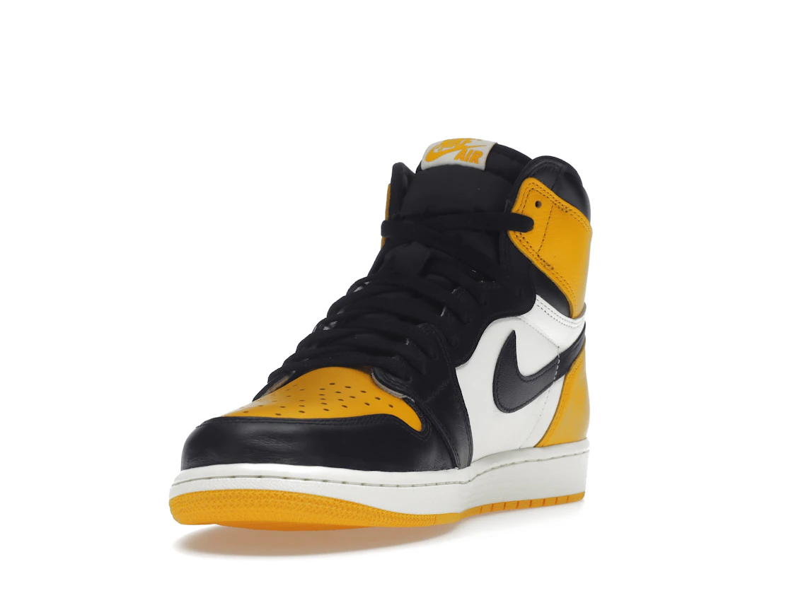 Vue 13 de Jordan 1 Retro High OG Taxi
