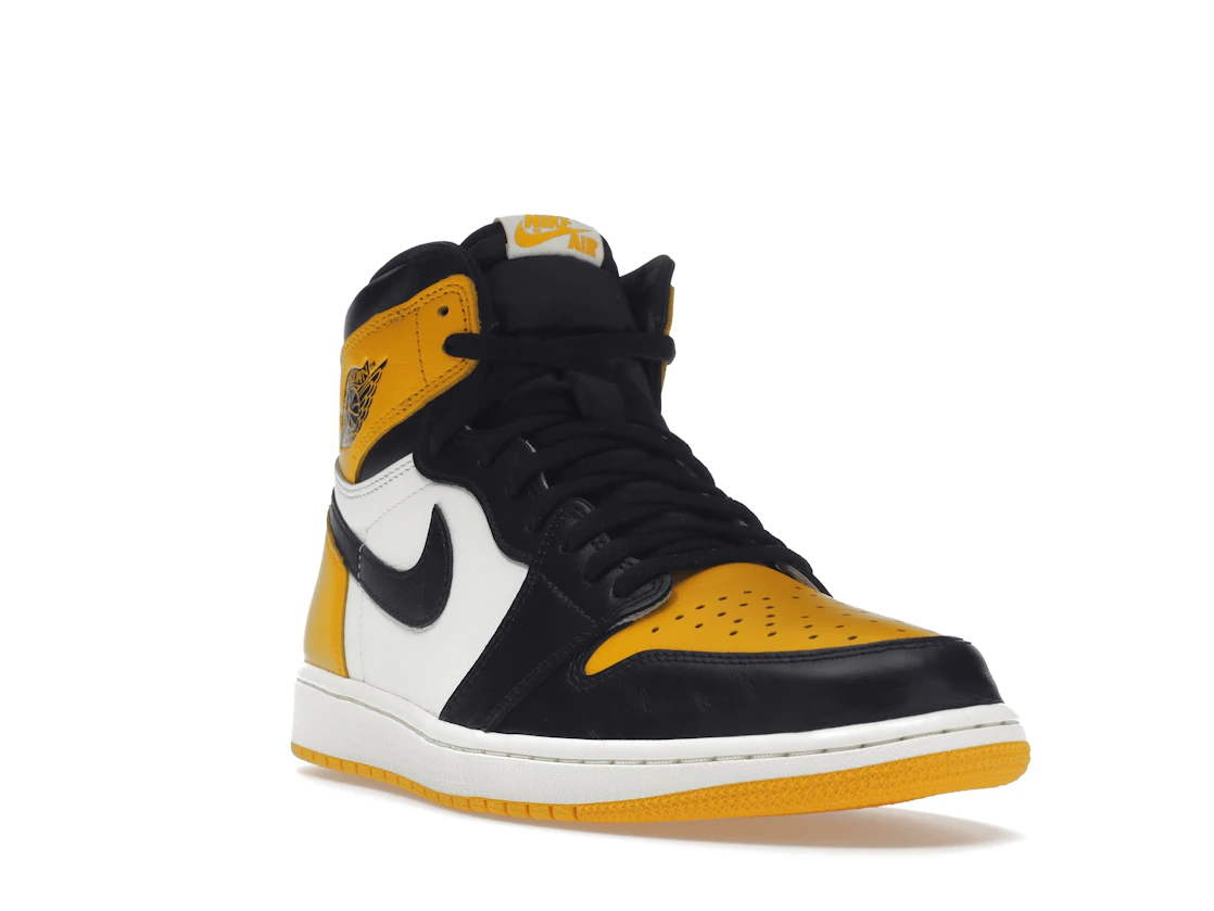 Vue 7 de Jordan 1 Retro High OG Taxi