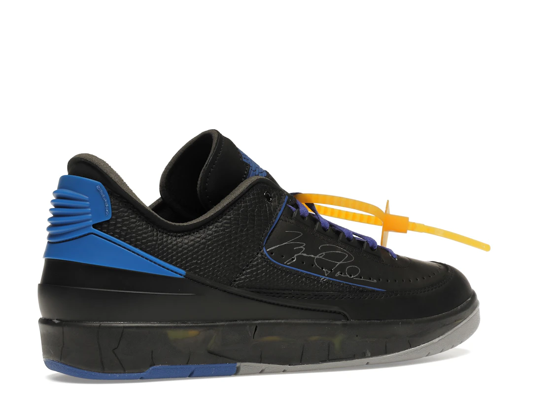 Vue 34 de Jordan 2 Retro Low SP Off-White Black Blue
