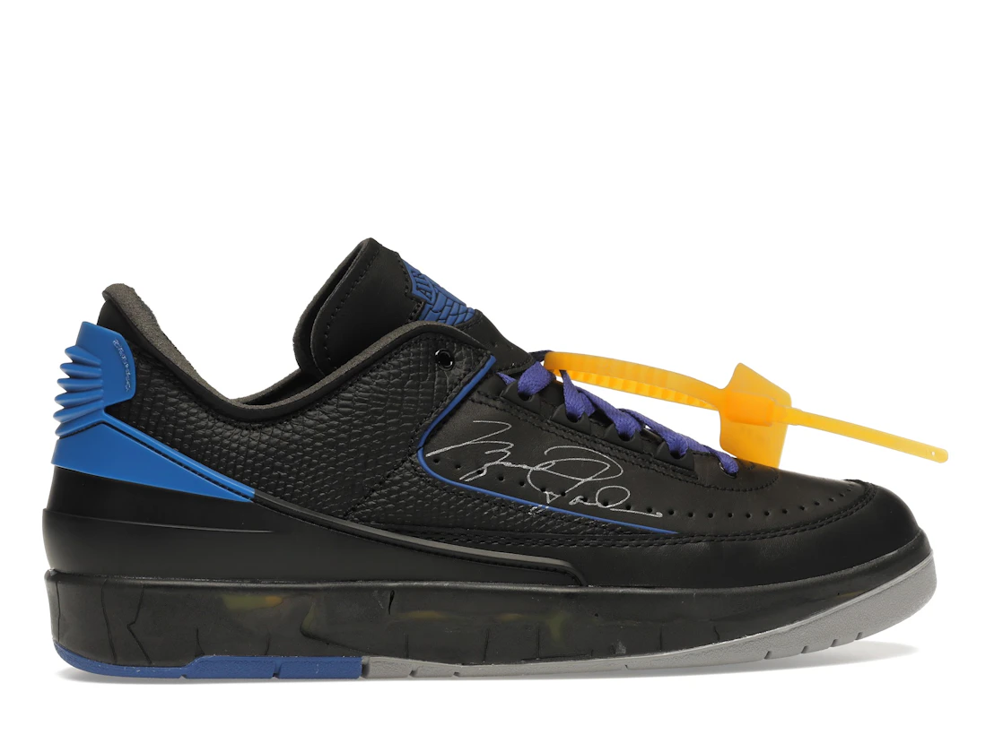 Vue 36 de Jordan 2 Retro Low SP Off-White Black Blue