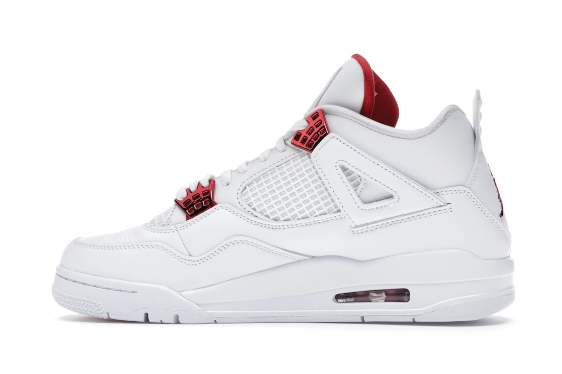 Vue 20 de Jordan 4 Retro Metallic Red