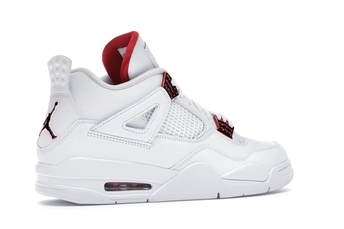 Vue 34 de Jordan 4 Retro Metallic Red