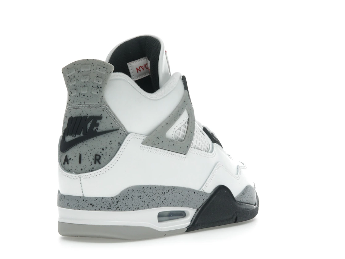 Vue 31 de Jordan 4 Retro White Cement (2025)