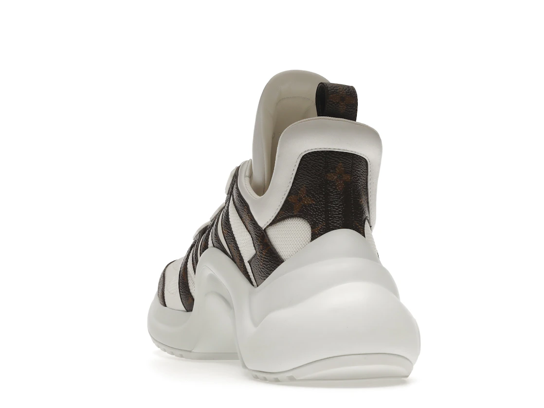 Vue 26 de Louis Vuitton Archlight Trainer Monogram White 