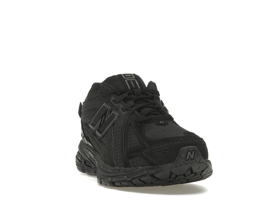 Vue 8 de New Balance 1906R Cordura Black Magnet