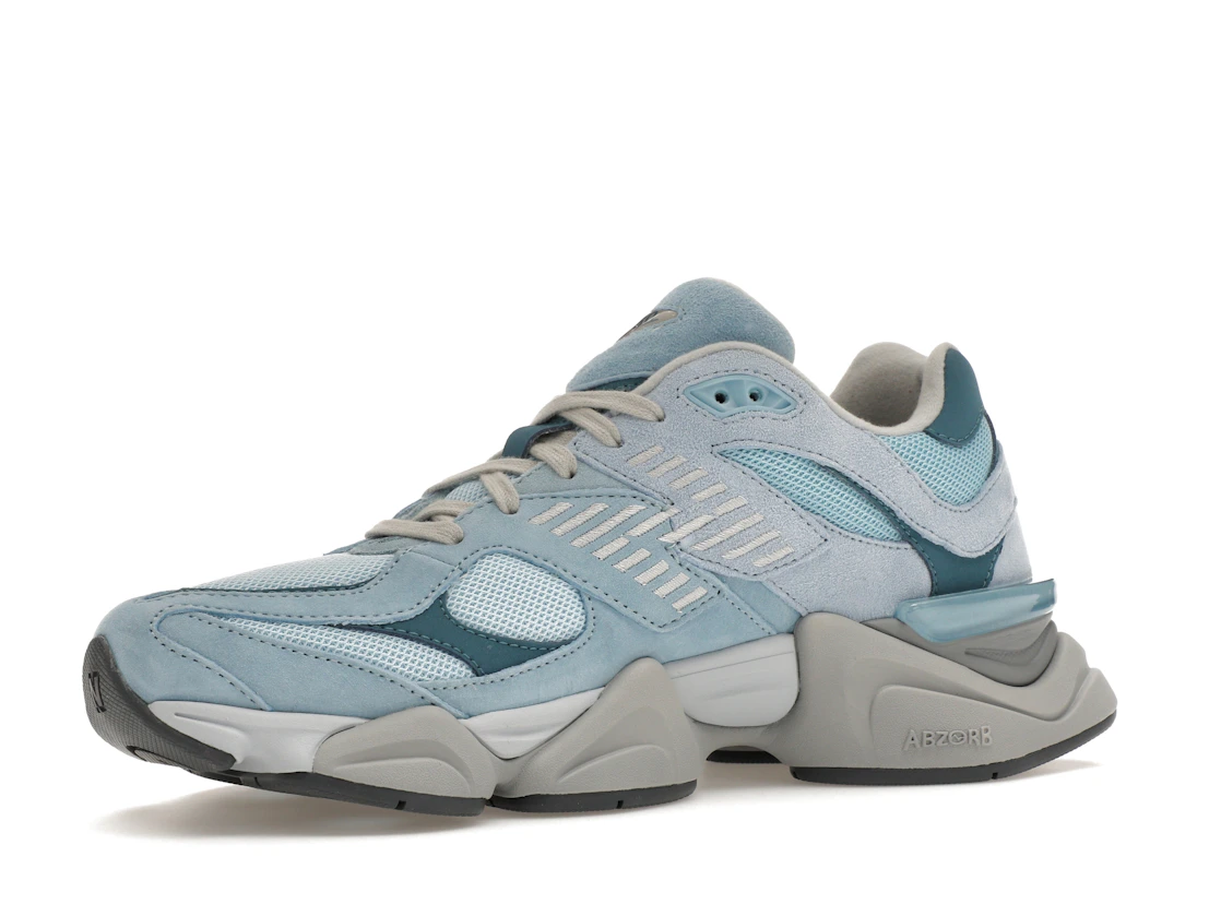 Vue 16 de New Balance 9060 Chrome Blue