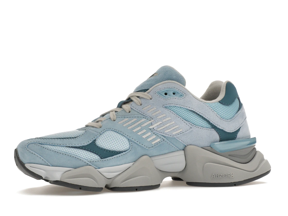 Vue 17 de New Balance 9060 Chrome Blue