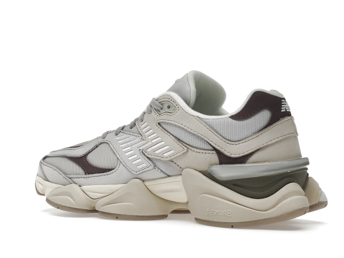 Vue 22 de New Balance 9060 Grey Matter Timberwolf