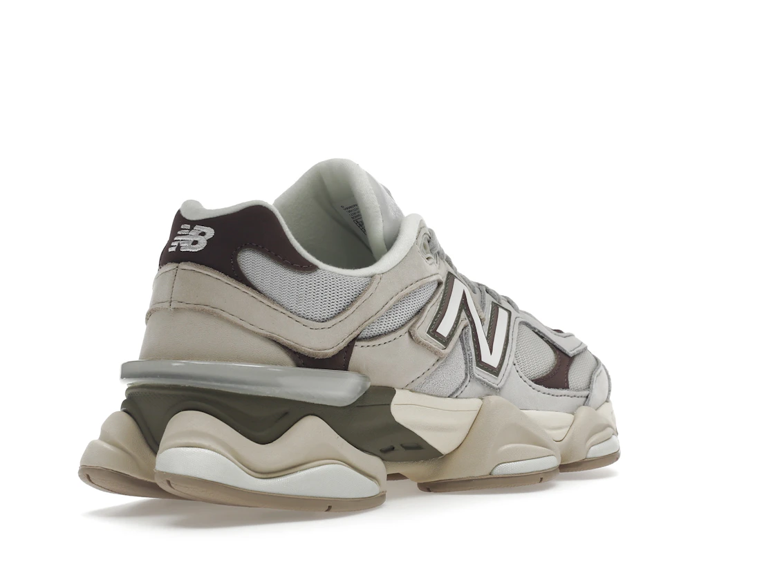 Vue 32 de New Balance 9060 Grey Matter Timberwolf