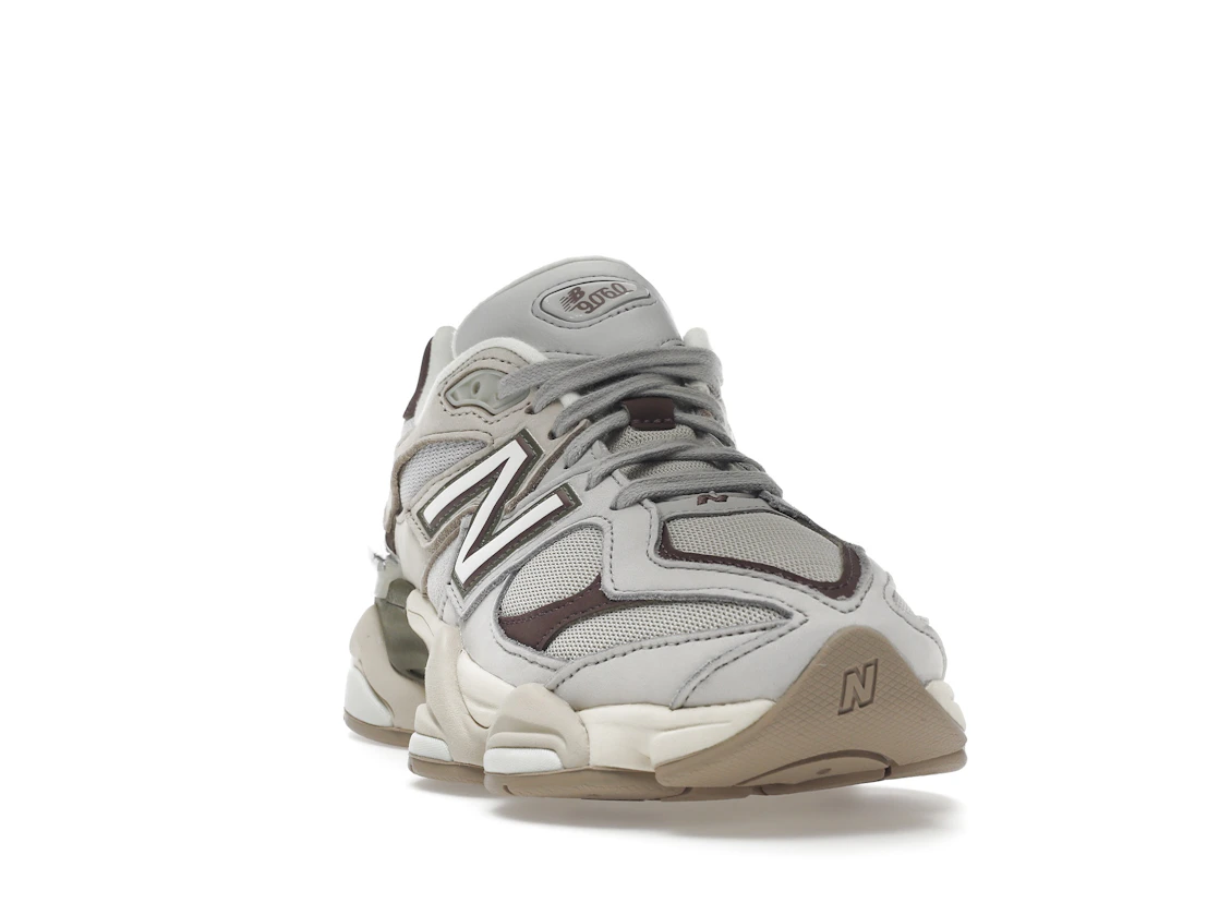 Vue 8 de New Balance 9060 Grey Matter Timberwolf