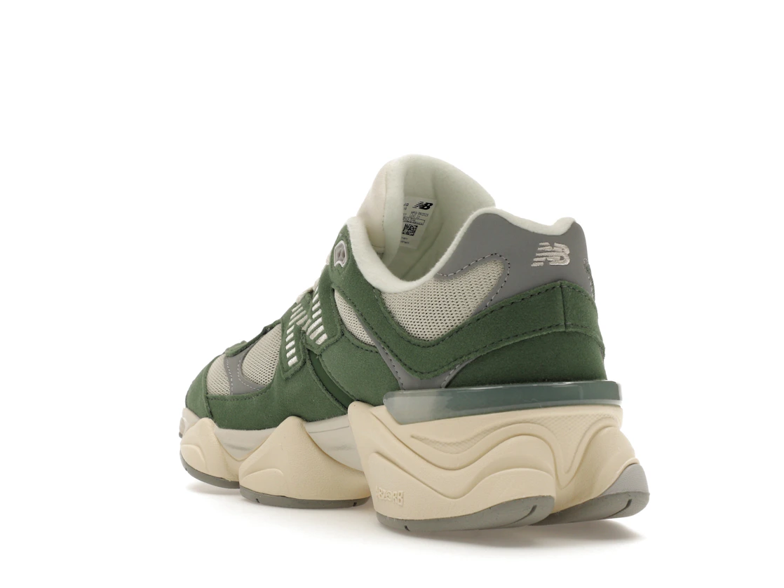Vue 25 de New Balance 9060 Nori (GS)