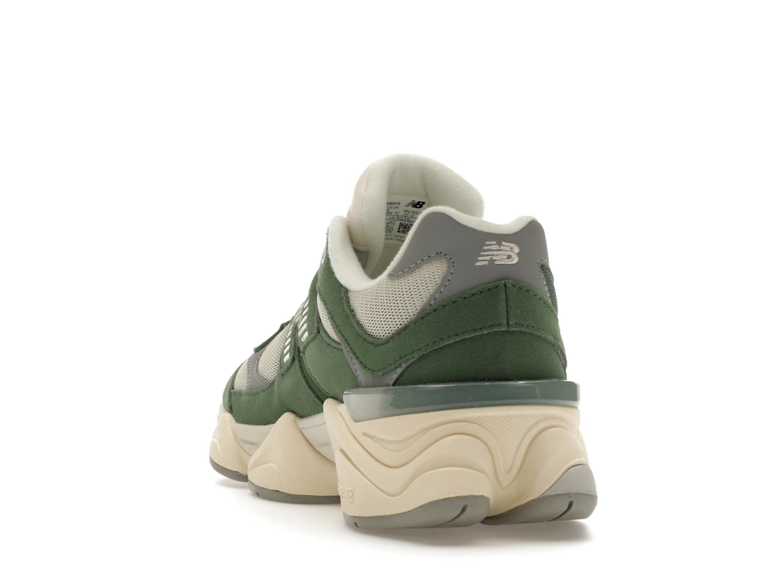 Vue 26 de New Balance 9060 Nori (GS)