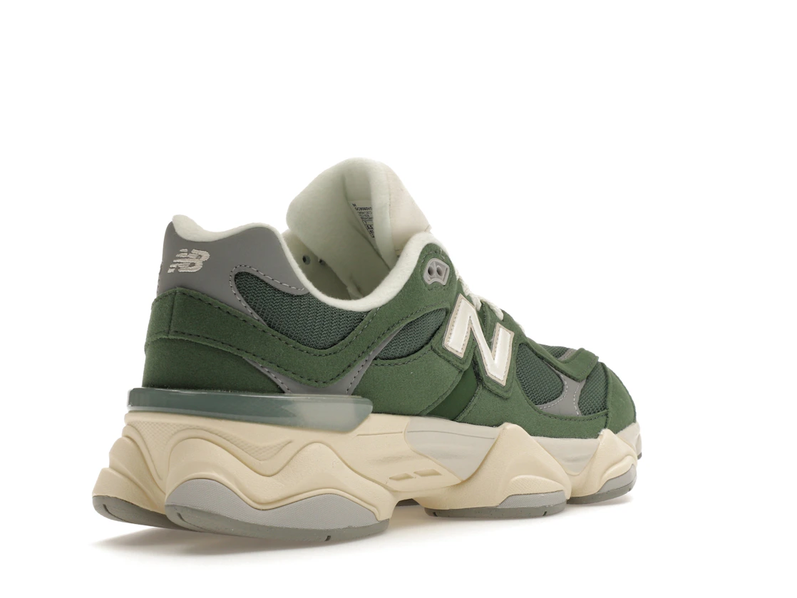 Vue 32 de New Balance 9060 Nori (GS)