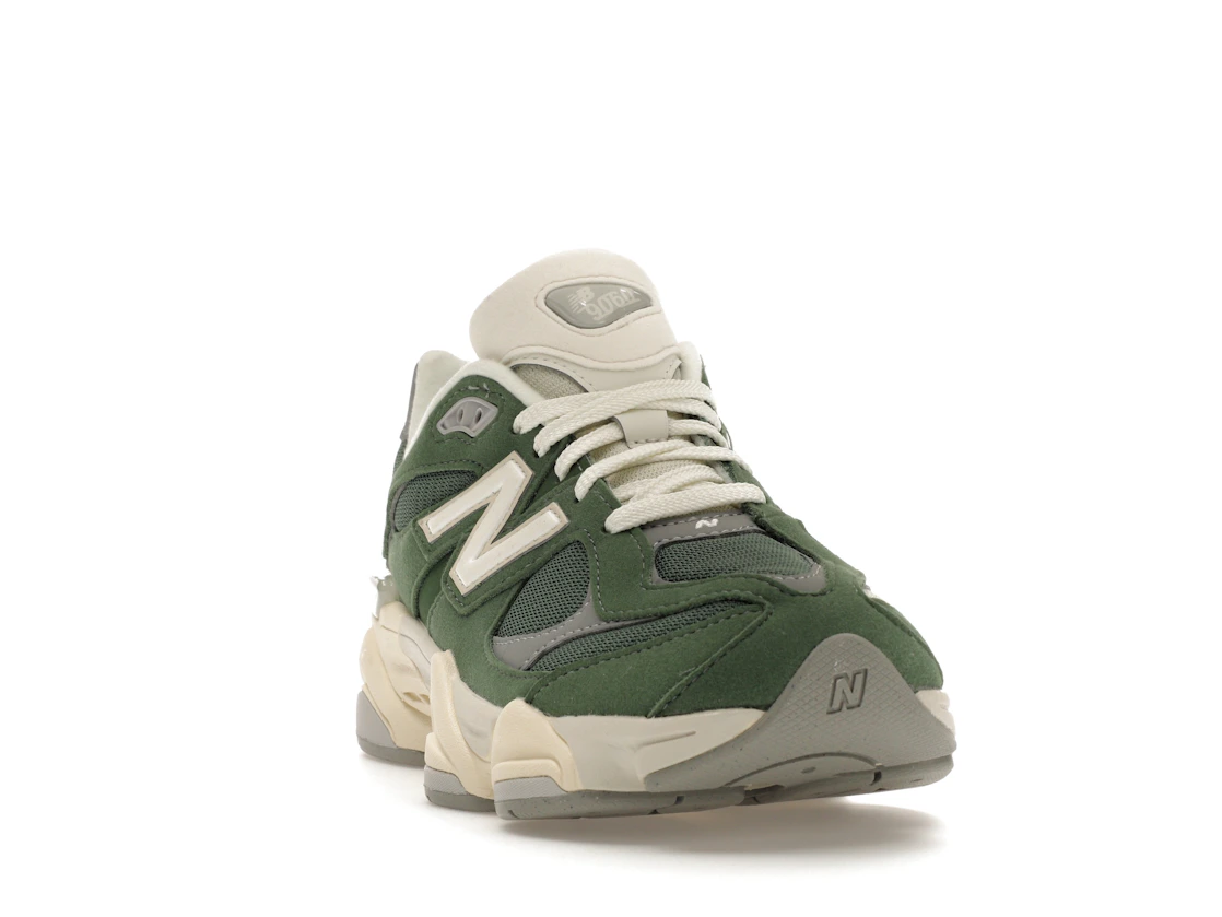 Vue 8 de New Balance 9060 Nori (GS)