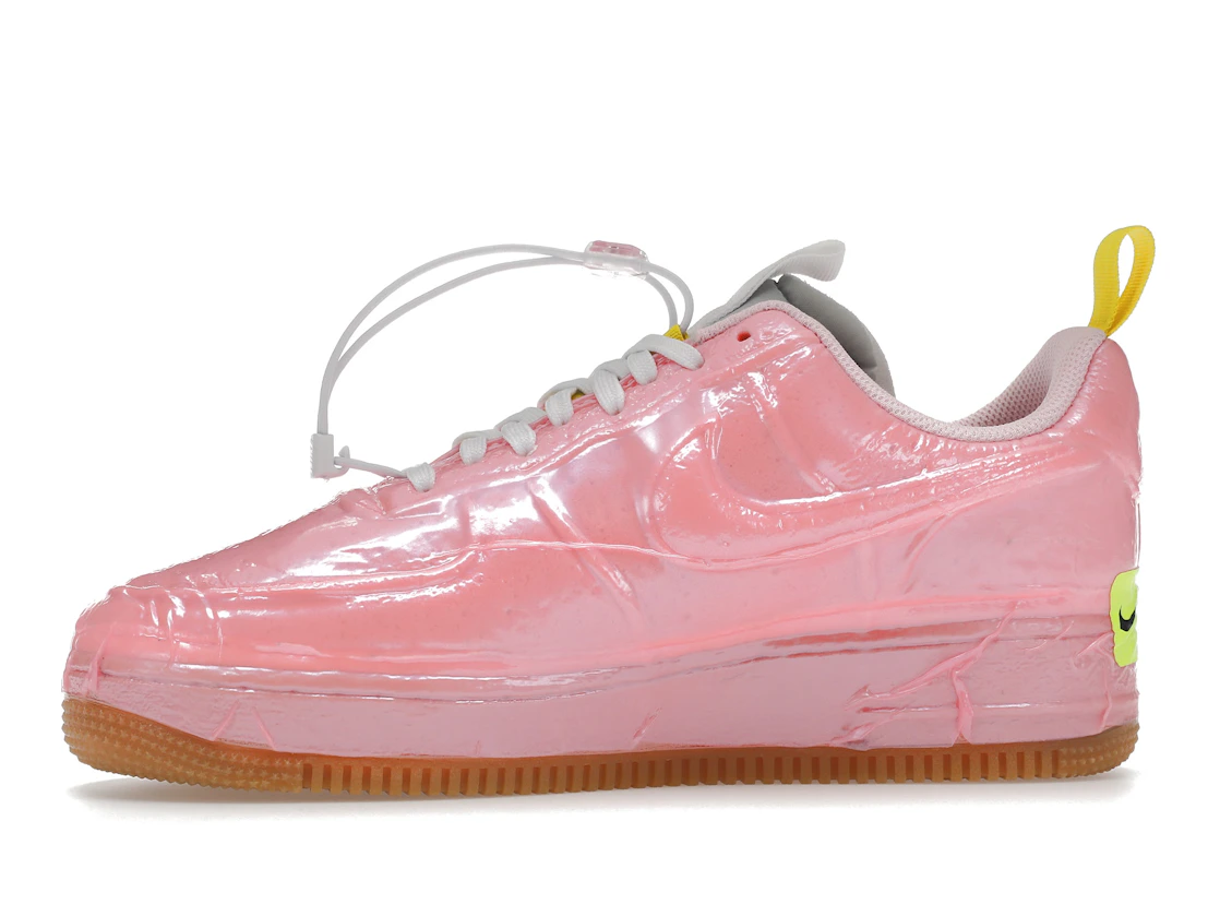 Vue 18 de Nike Air Force 1 Low Experimental Racer Pink