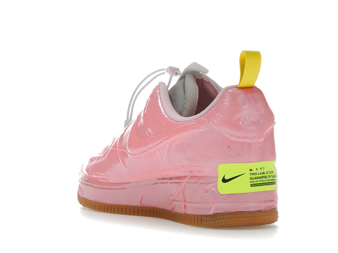 Vue 25 de Nike Air Force 1 Low Experimental Racer Pink
