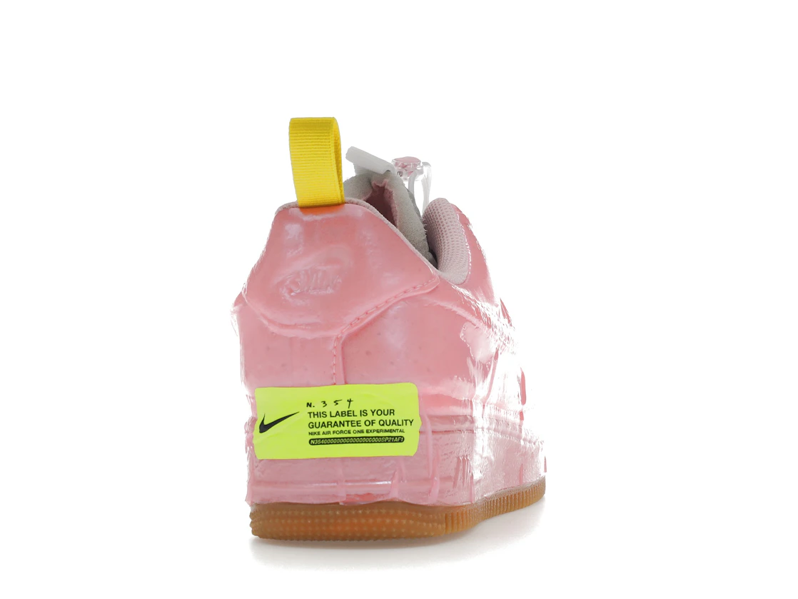 Vue 29 de Nike Air Force 1 Low Experimental Racer Pink