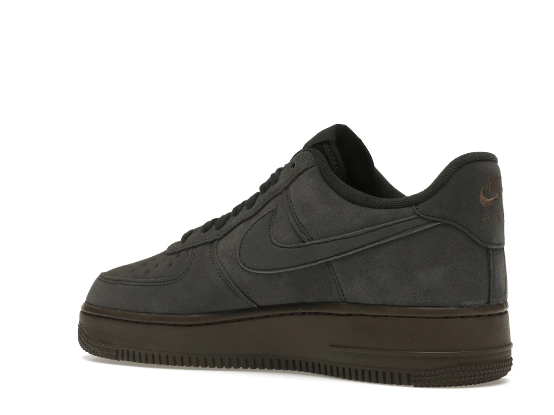 Vue 23 de Nike Air Force 1 Low Off Noir Dark Chocolate
