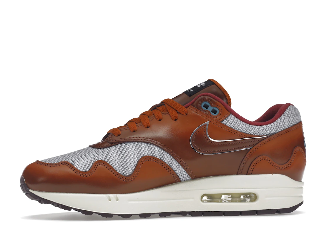 Vue 18 de Nike Air Max 1 Patta The Next Wave Dark Russett