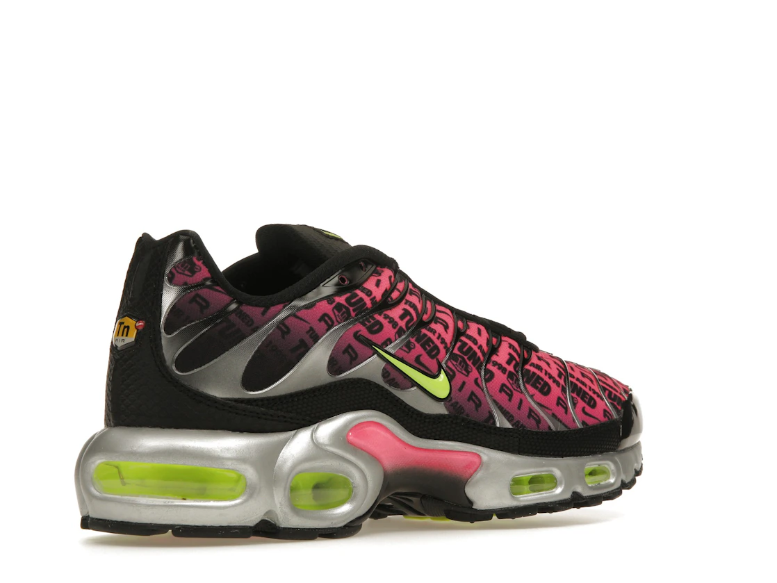 Vue 33 de Nike Air Plus Mercurial XXV Hyper Pink and Volt