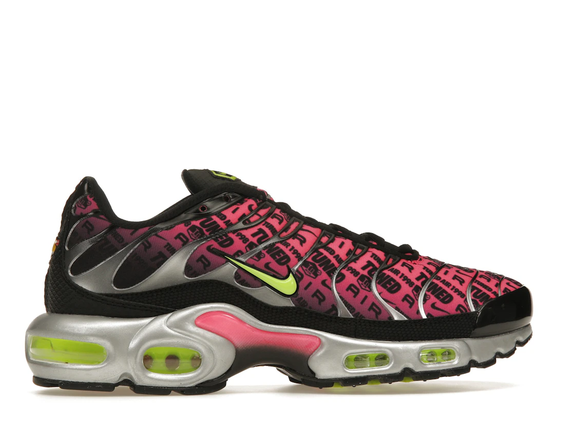 Vue 36 de Nike Air Plus Mercurial XXV Hyper Pink and Volt