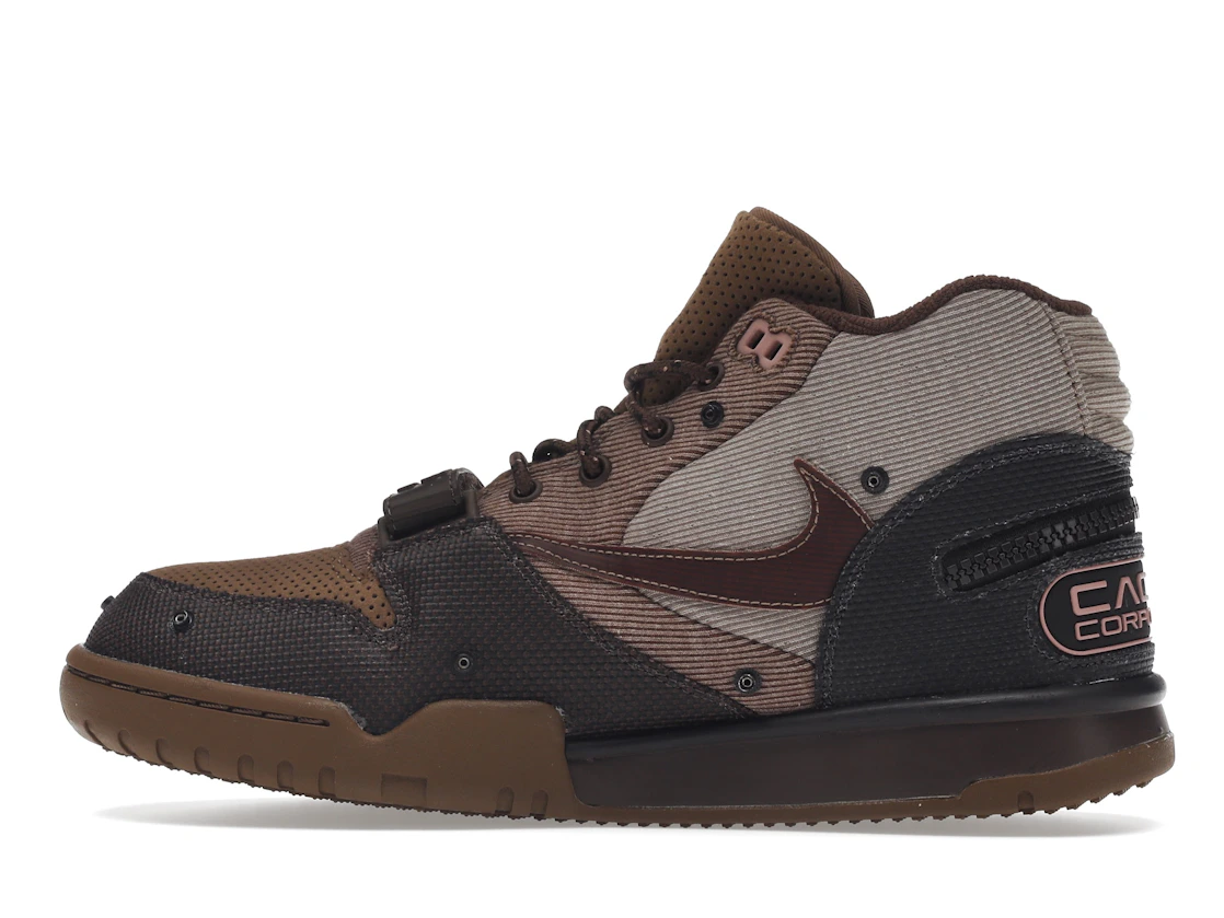 Vue 20 de Nike Air Trainer 1 SP Travis Scott Wheat