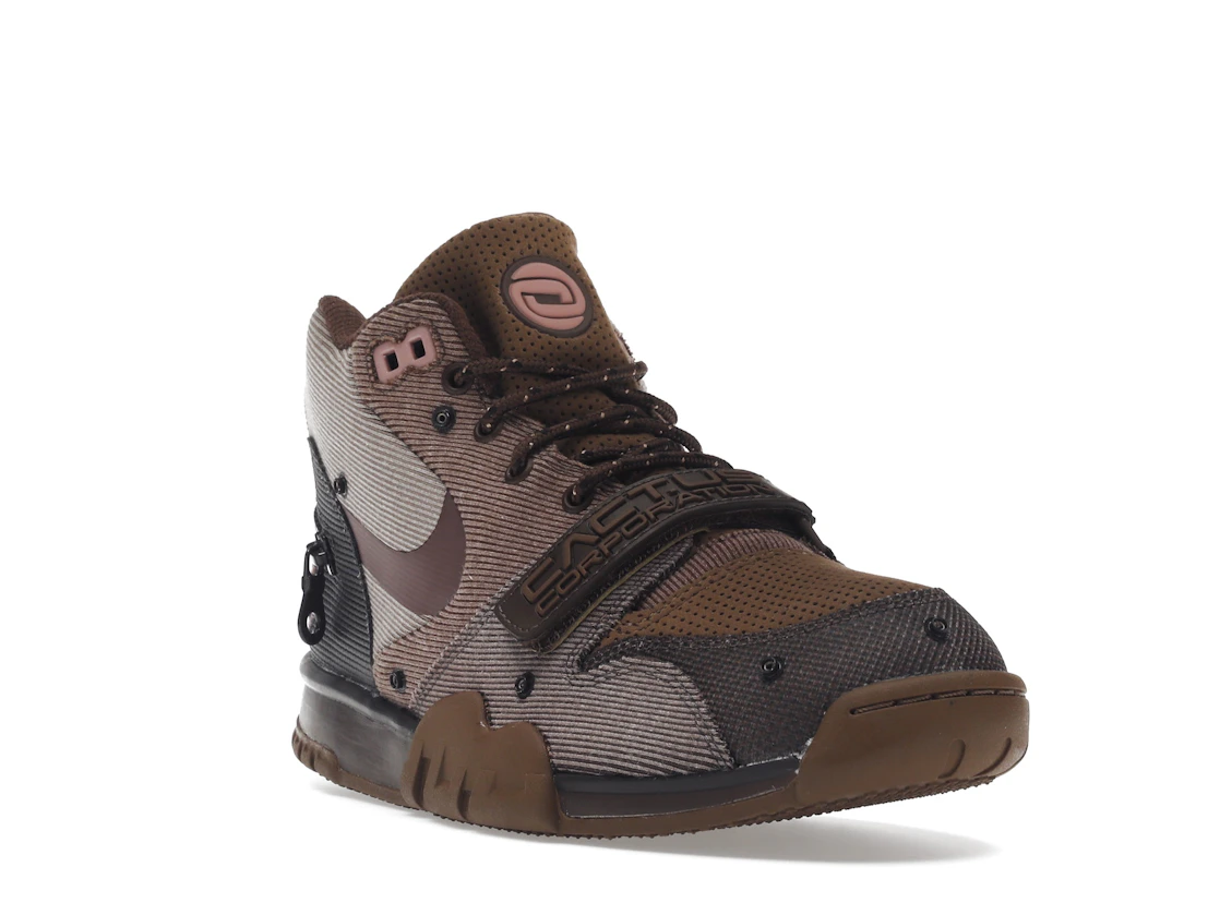 Vue 7 de Nike Air Trainer 1 SP Travis Scott Wheat