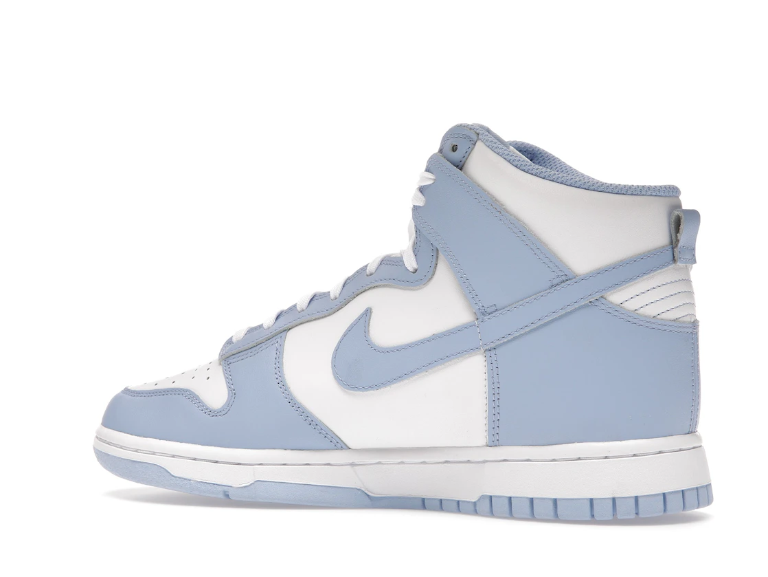 Vue 22 de Nike Dunk High Aluminum 