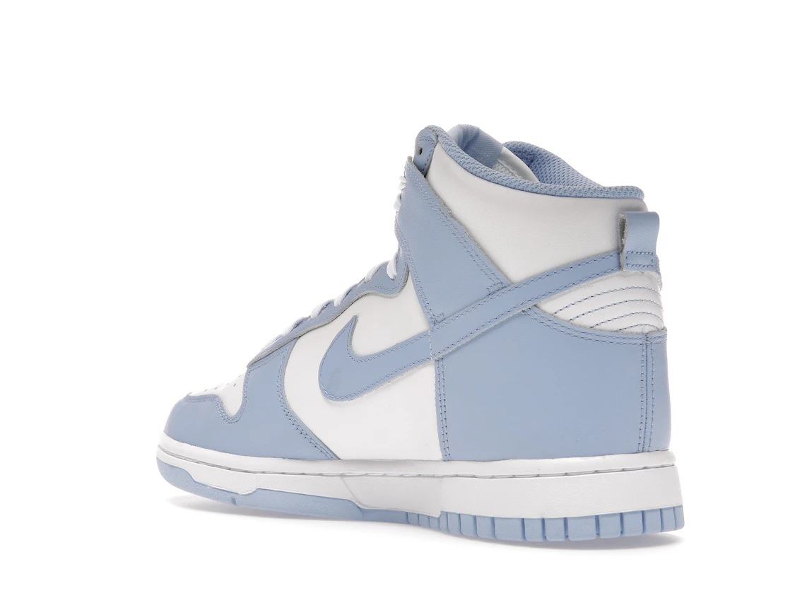Vue 24 de Nike Dunk High Aluminum 