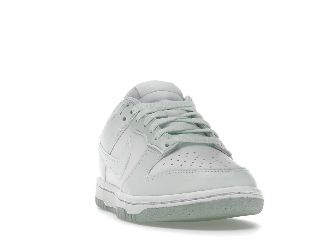 Vue 8 de Nike Dunk Low Next Nature White Mint 
