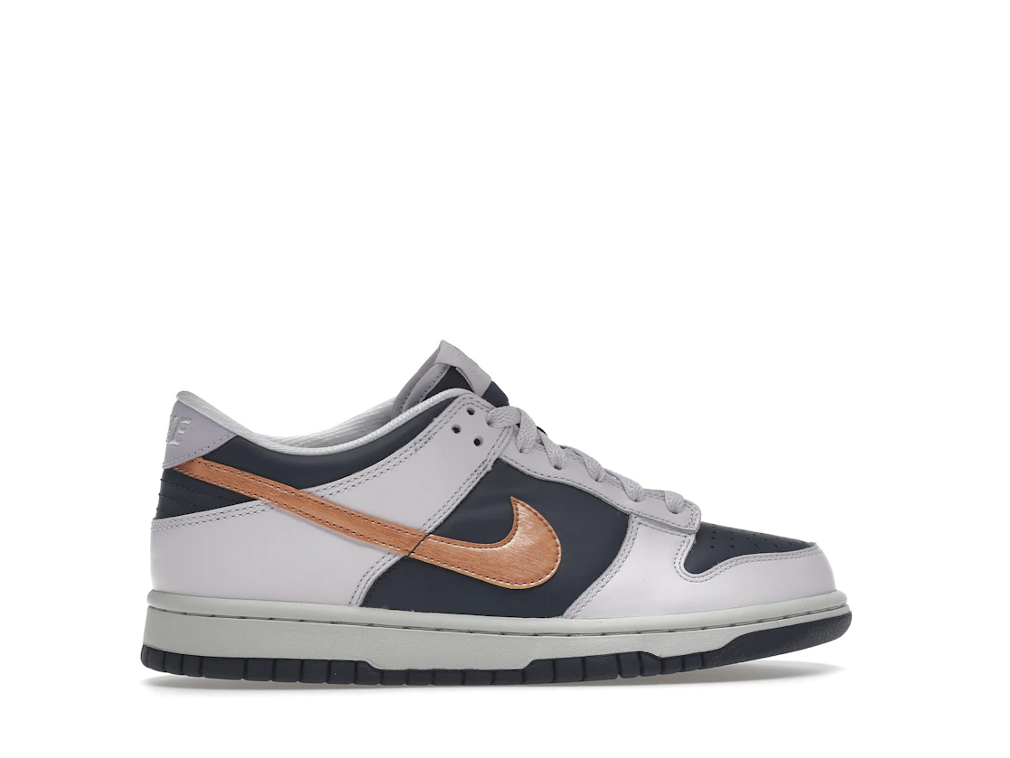 Vue 36 de Nike Dunk Low SE Copper Swoosh (GS)