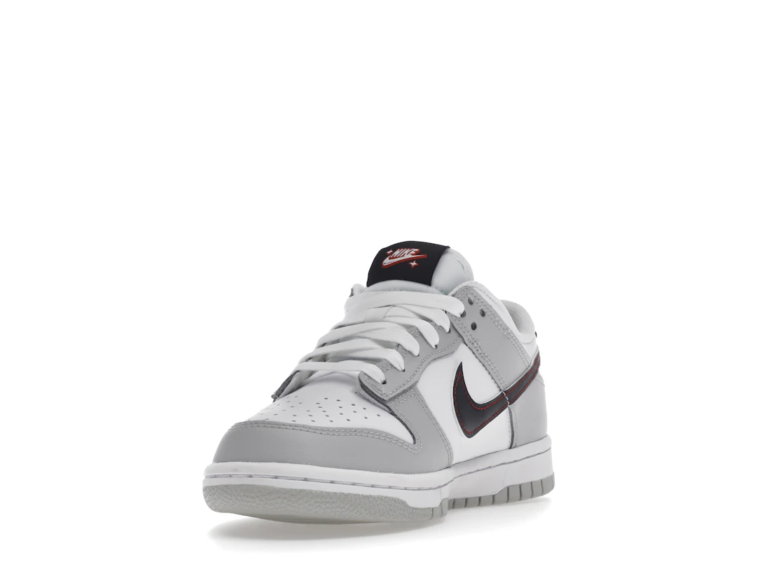 Vue 13 de Nike Dunk Low SE Jackpot (GS)