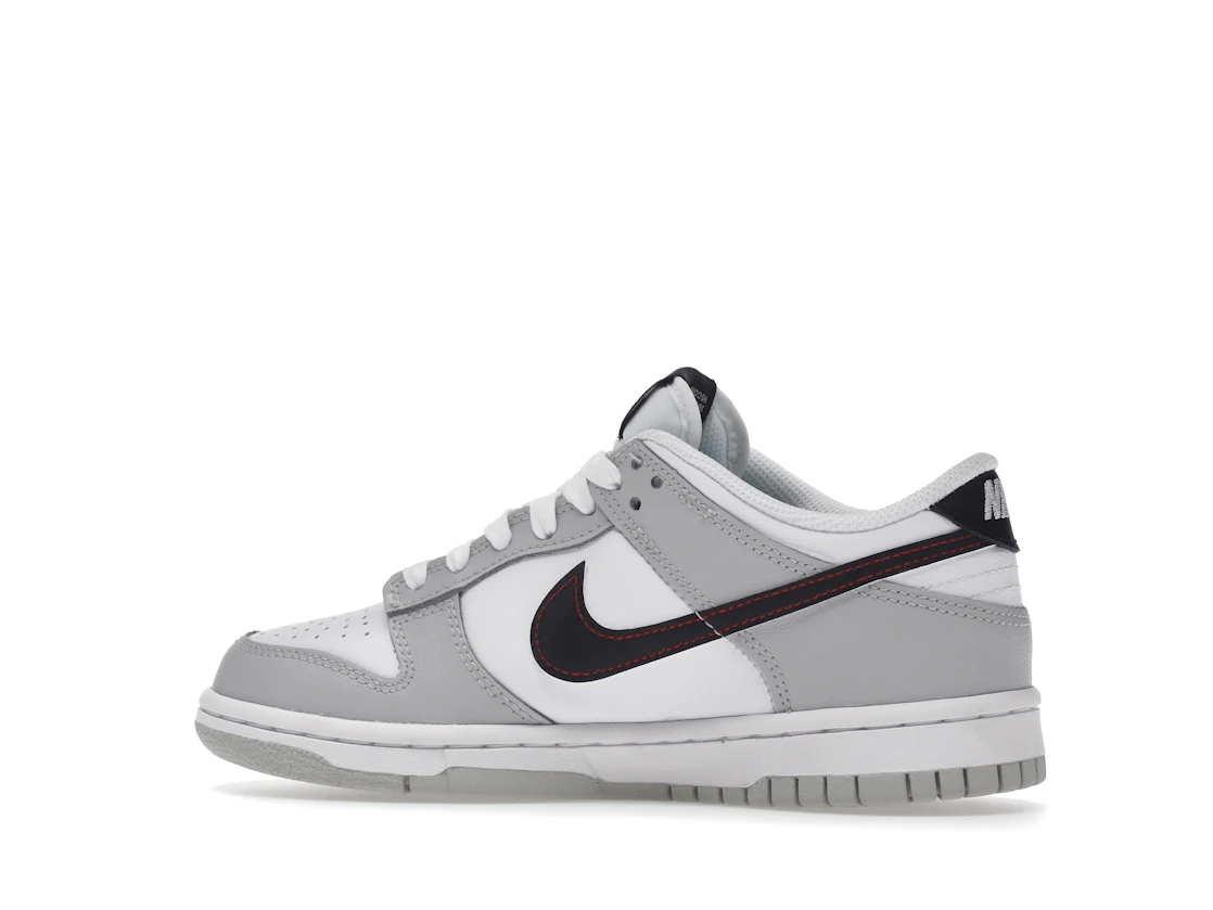 Vue 21 de Nike Dunk Low SE Jackpot (GS)