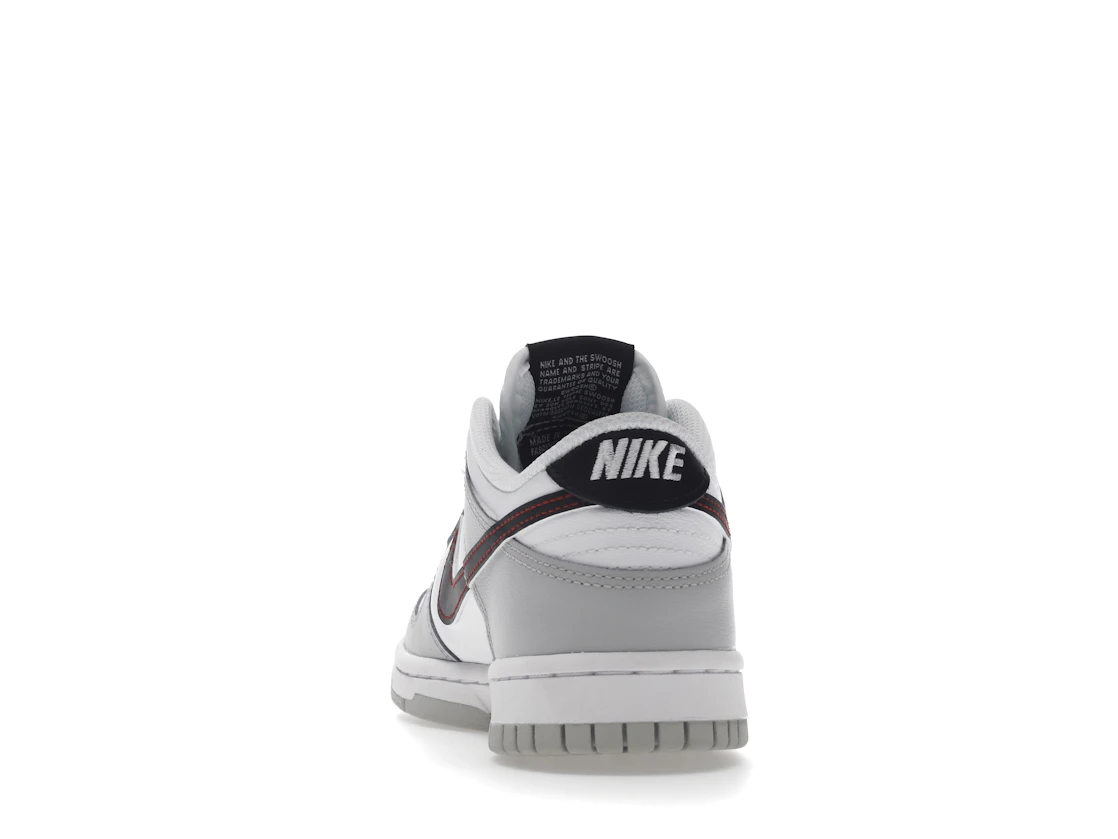 Vue 27 de Nike Dunk Low SE Jackpot (GS)