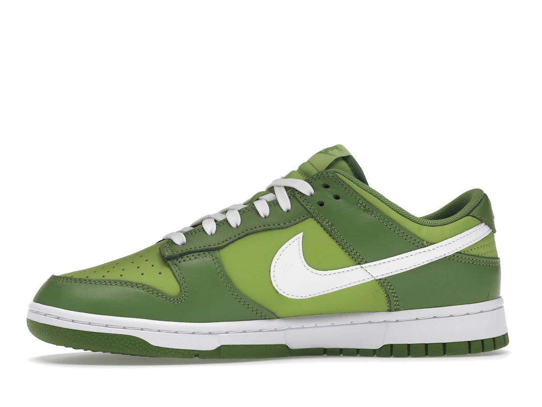 Vue 18 de Nike Dunk Low Chlorophyll