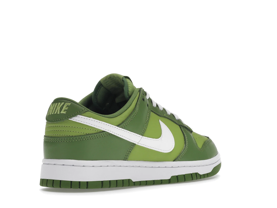 Vue 32 de Nike Dunk Low Chlorophyll