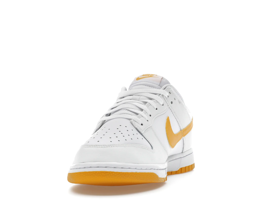 Vue 12 de Nike Dunk Low White University Gold