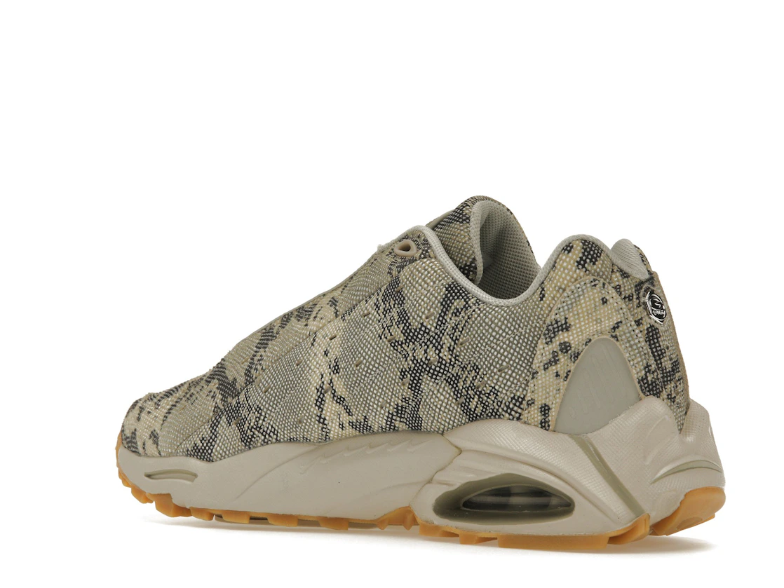 Vue 23 de Nike Hot Step Air Terra Drake NOCTA Snakeskin
