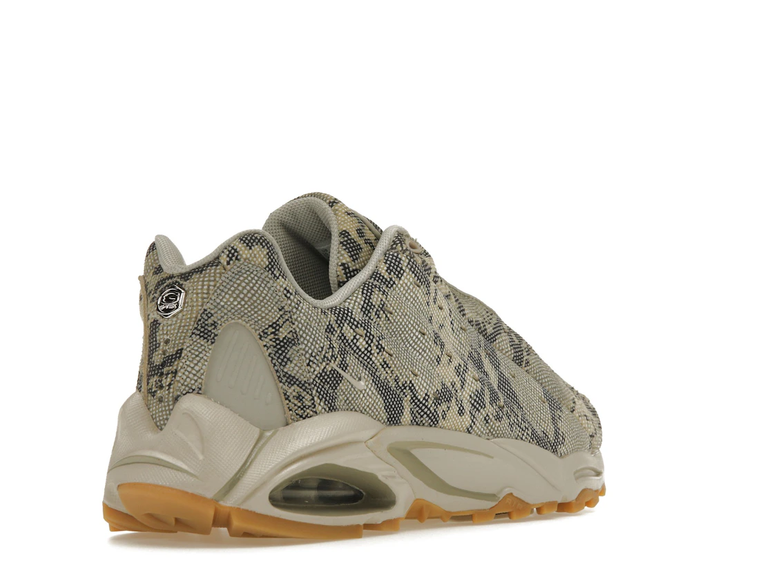 Vue 32 de Nike Hot Step Air Terra Drake NOCTA Snakeskin